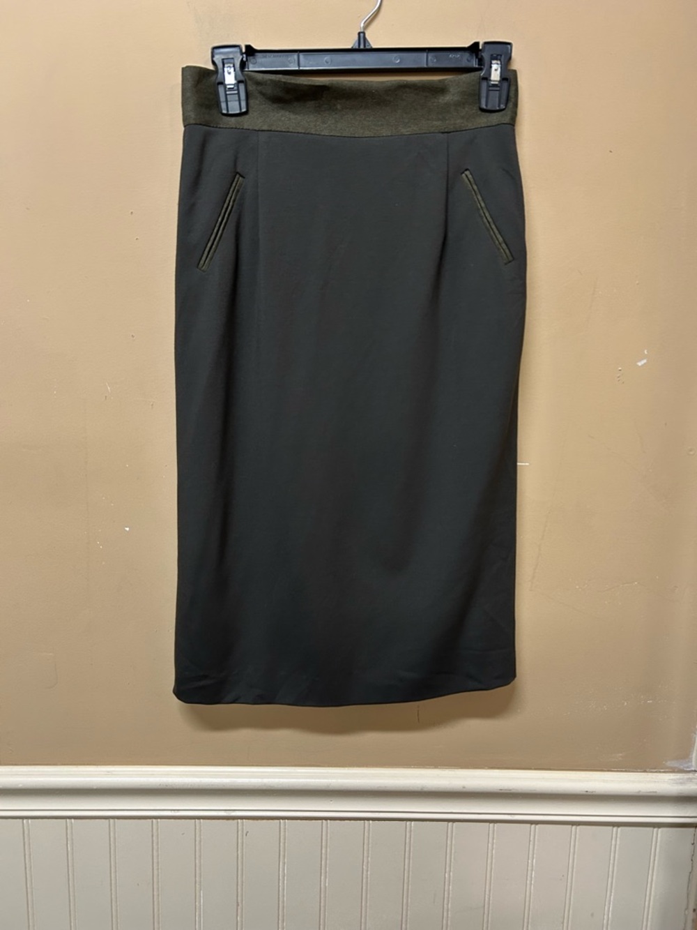 Antonio Melani Women's Pencil Skirt Dark Green Skirt Size 2